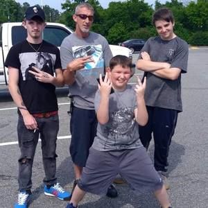 Meet your Posher, Carl